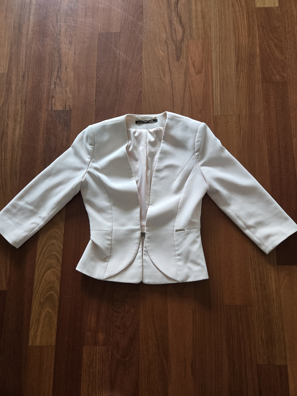 Women's Beige Tailored Open-Front Blazer